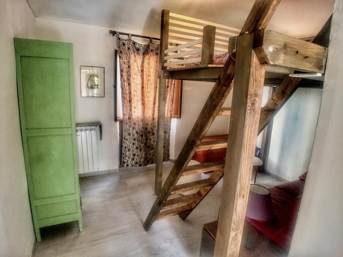 Appartamento In Tranquillo Borgo Vicino Al Centro Turín Exterior foto